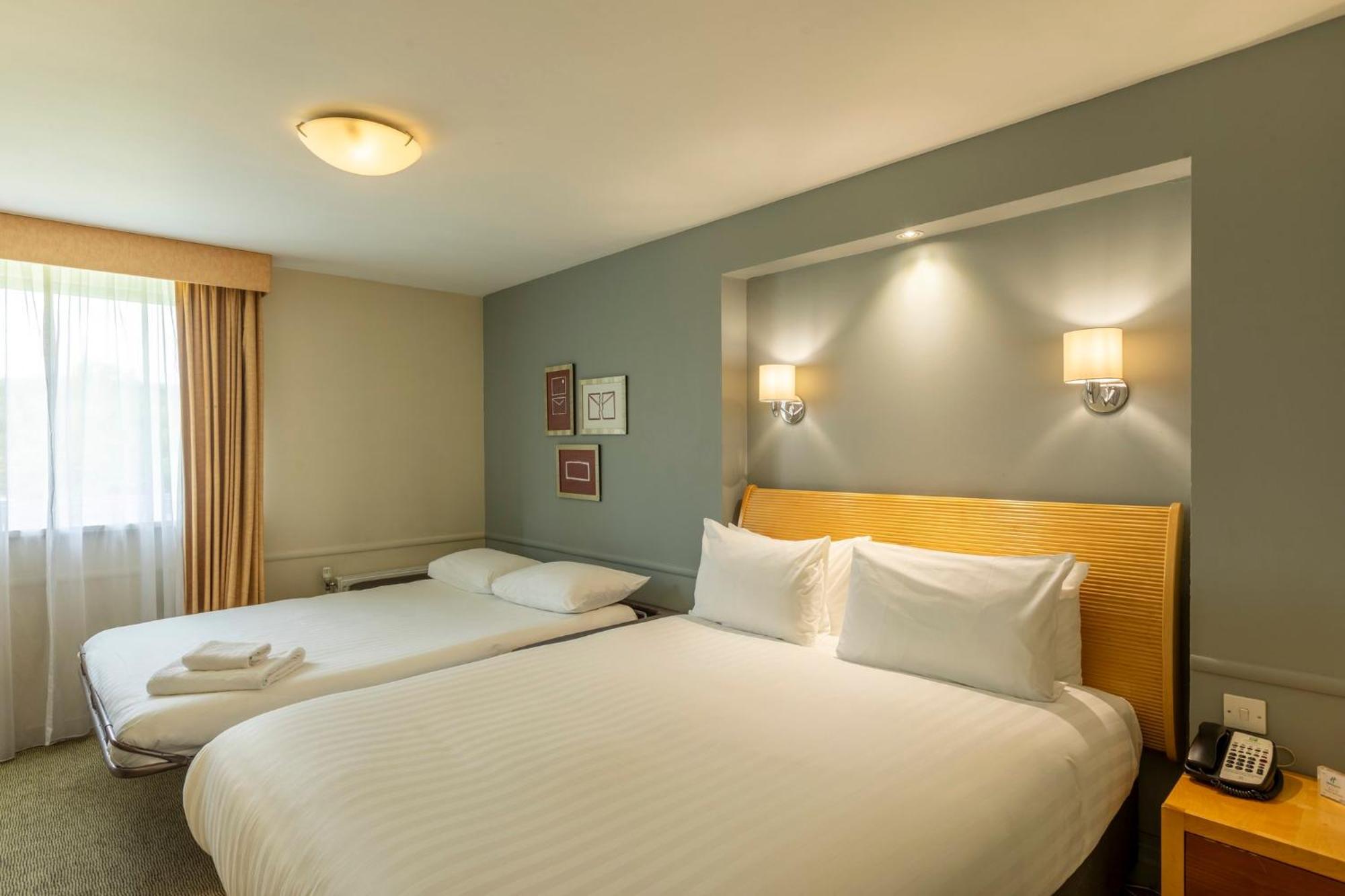 Holiday Inn Brentwood By Ihg Exterior photo