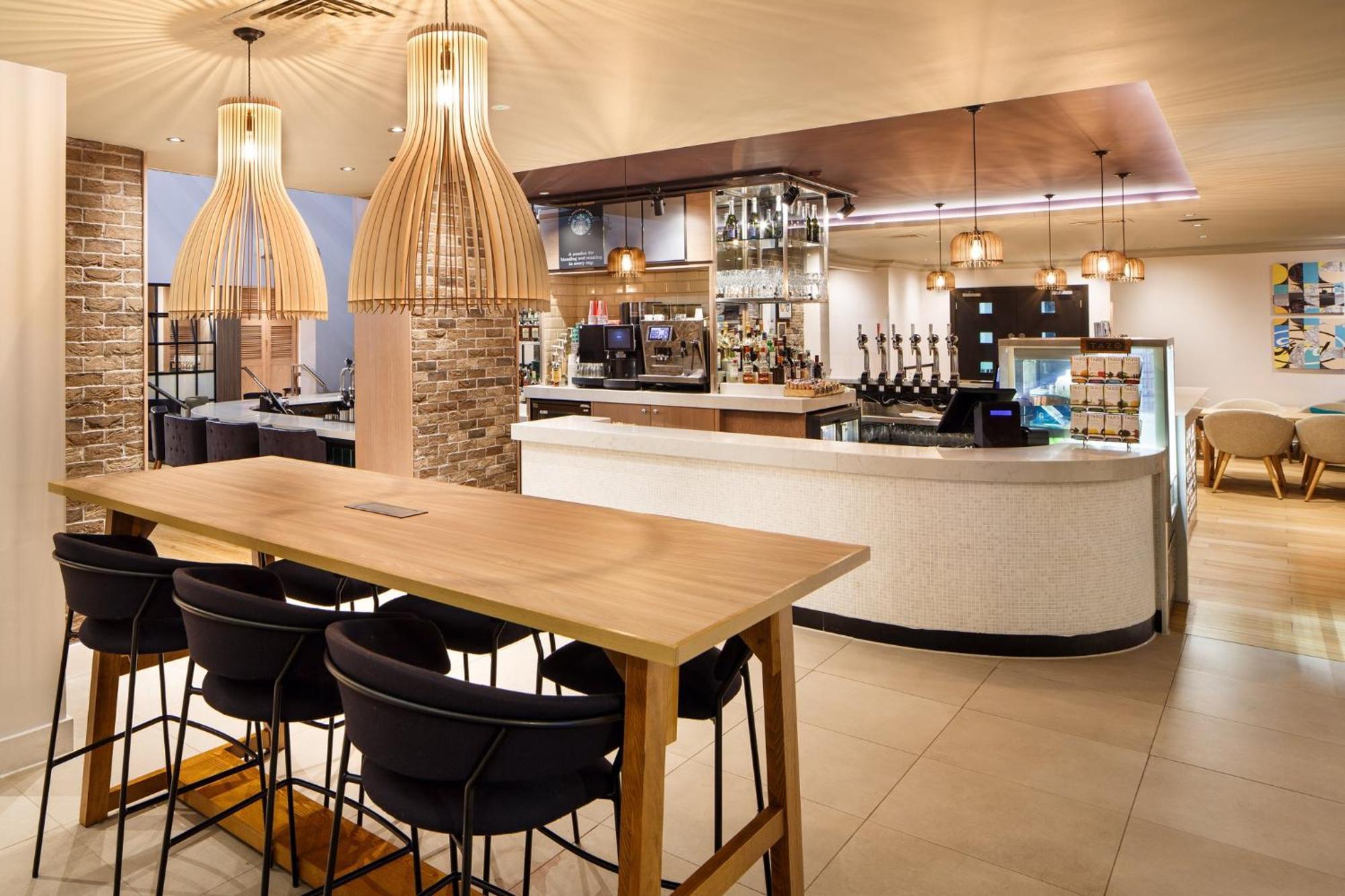 Holiday Inn Brentwood By Ihg Exterior photo